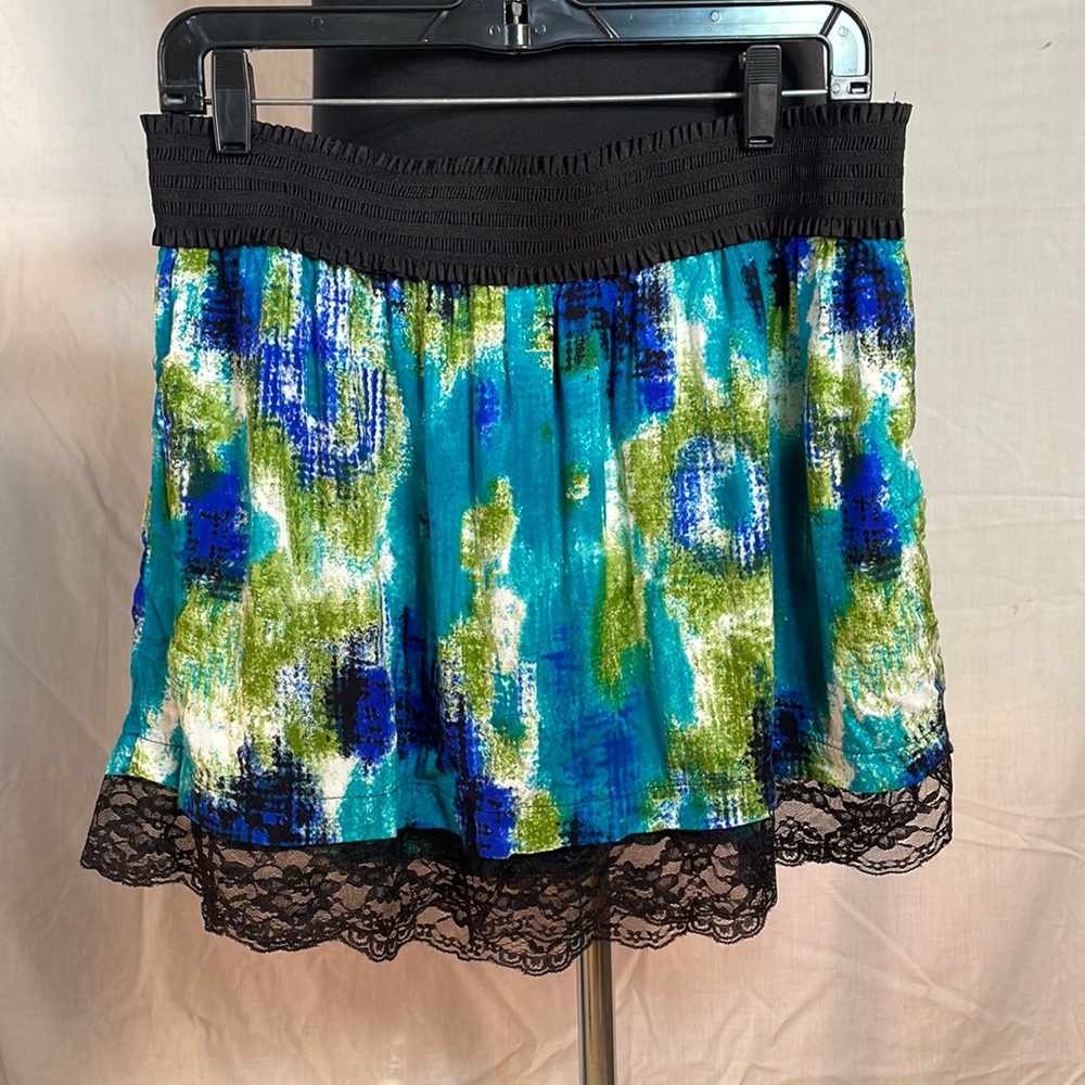 Colorful Woman’s Skirt with Lace Accent.